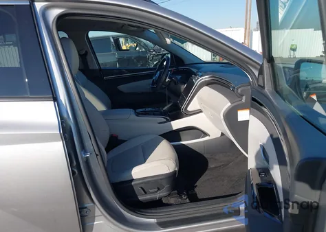 2023 Hyundai Tucson Hybrid Limited from USA, damaged, VIN KM8JECA12PU106494